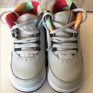 Jordan’s toddler size 8.